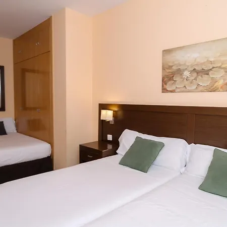Hostal Acanto-3